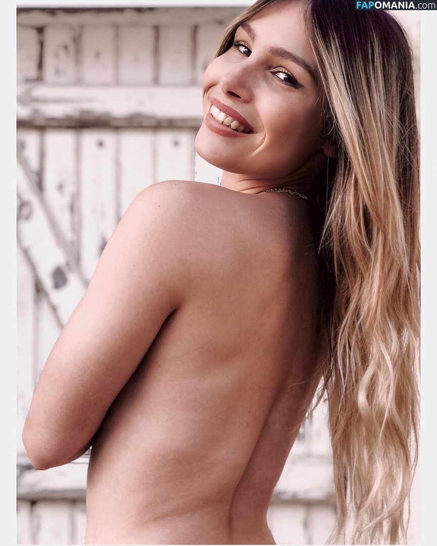 Tslanaxoxo / Yourlanatgirl / Yourlittlelana Nago OnlyFans  Przeciekłe zdjęcie #86