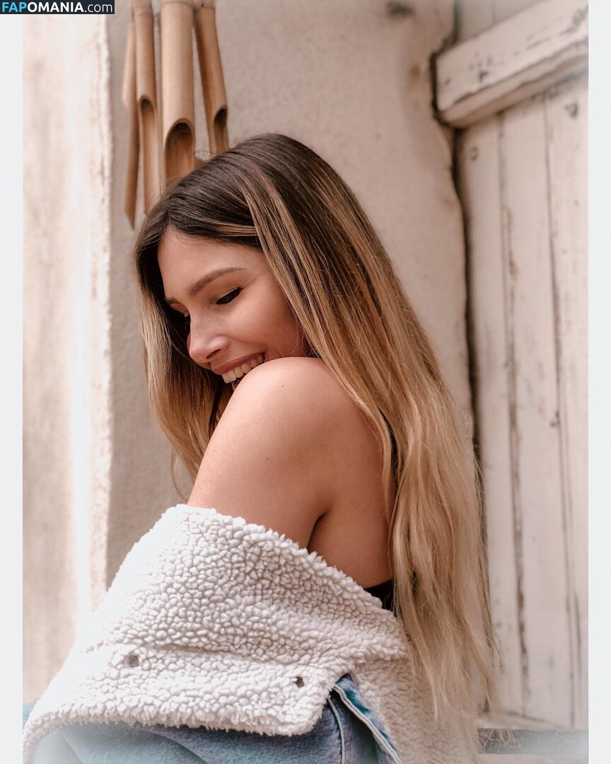 Tslanaxoxo / Yourlanatgirl / Yourlittlelana Nago OnlyFans  Przeciekłe zdjęcie #87