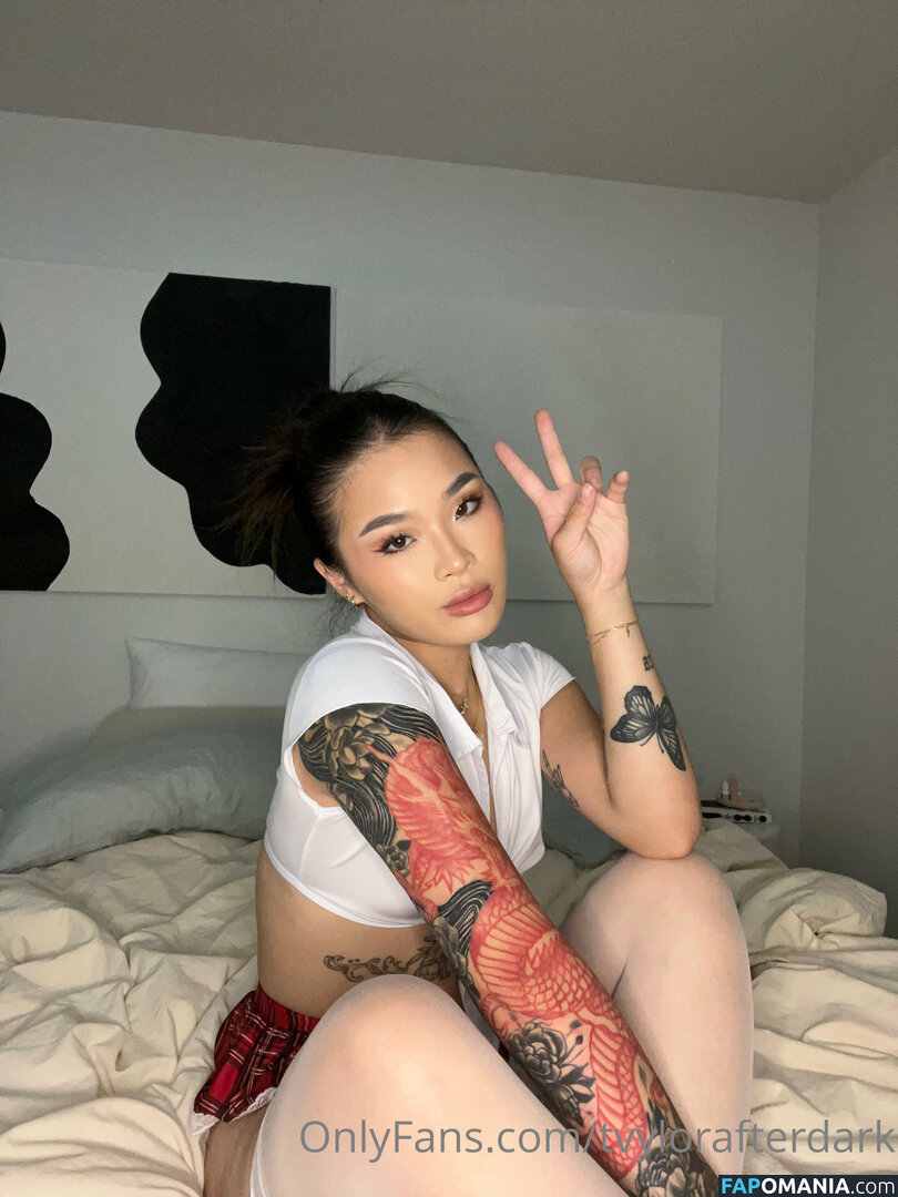 tvylorafterdark Nago OnlyFans  Przeciekłe zdjęcie #17