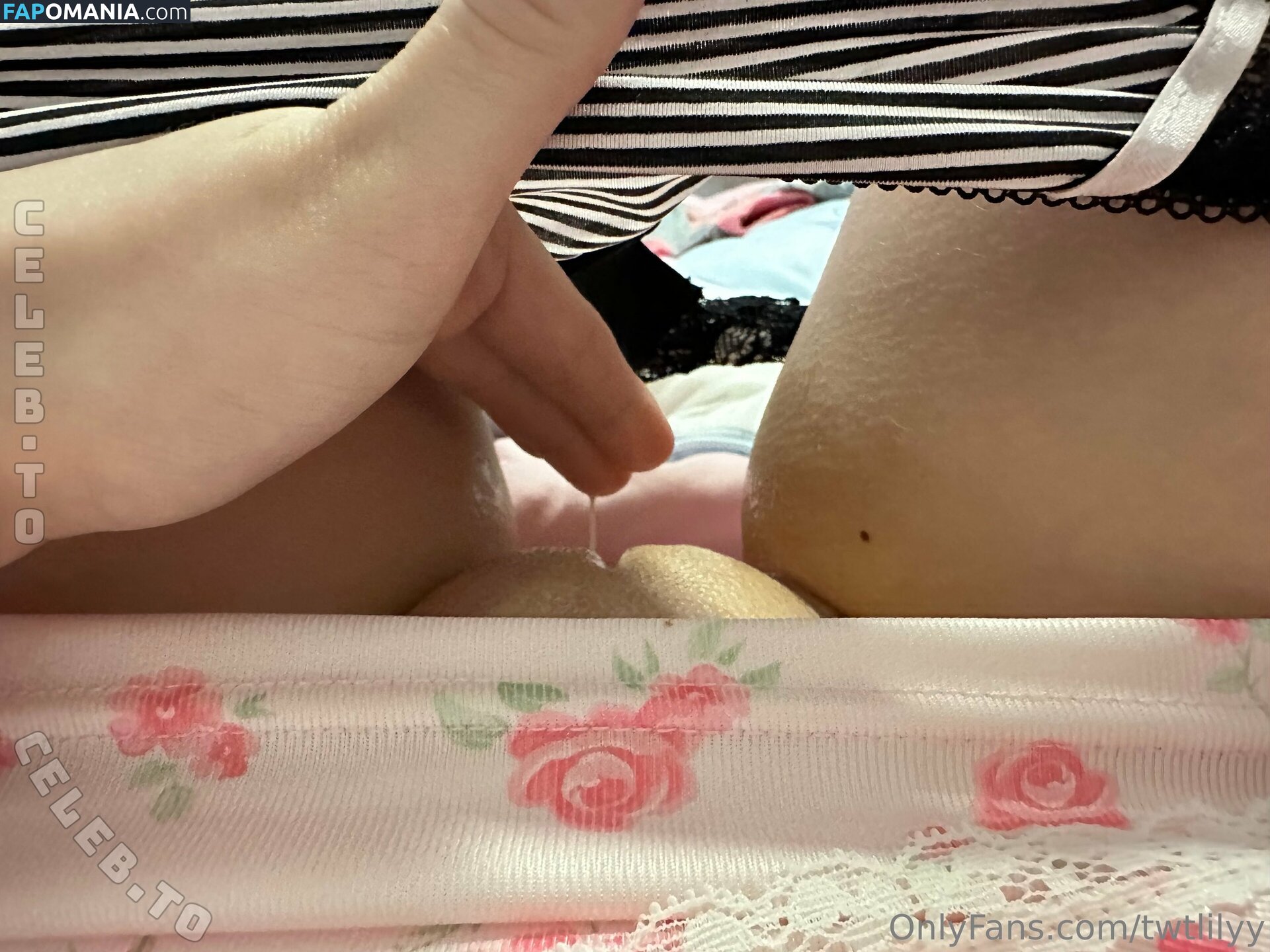 Twtlilyy / https: / lilypichu Nago OnlyFans  Przeciekłe zdjęcie #7