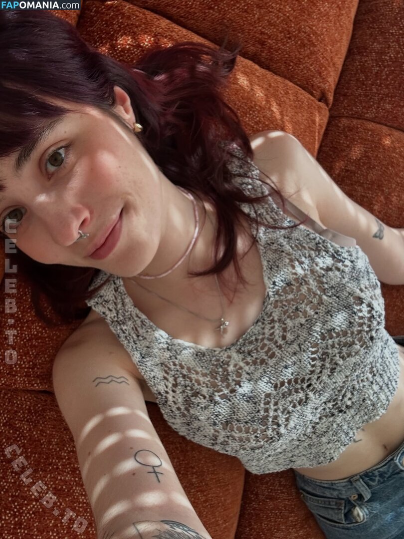 https: / typicallylotti Nago OnlyFans  Przeciekłe zdjęcie #2