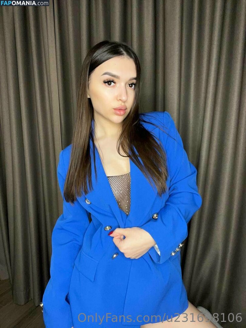 itsbrittneybxtch_ / u231698106 Nago OnlyFans  Przeciekłe zdjęcie #7