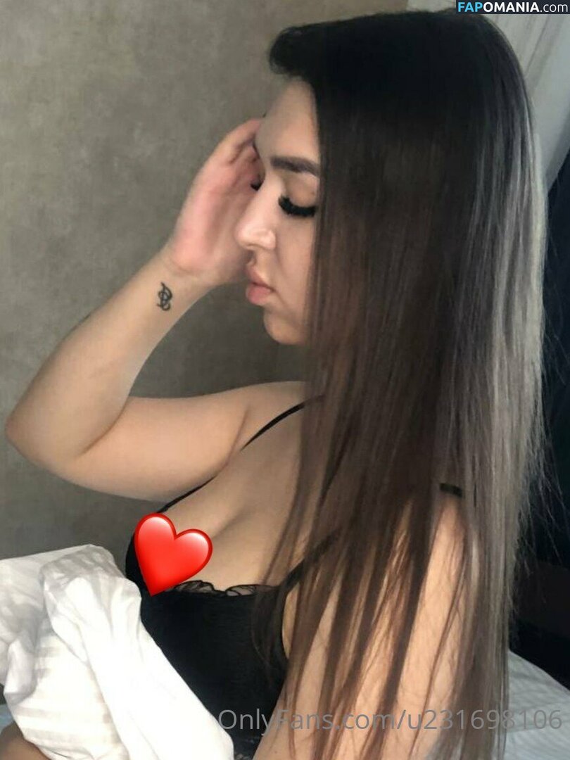 itsbrittneybxtch_ / u231698106 Nago OnlyFans  Przeciekłe zdjęcie #11