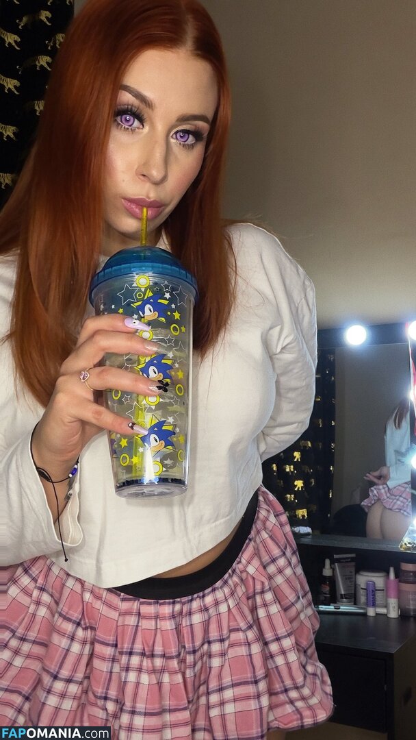 Aleksandra Majewska / Ultrafioletova / kittysxo Nago OnlyFans  Przeciekłe zdjęcie #11