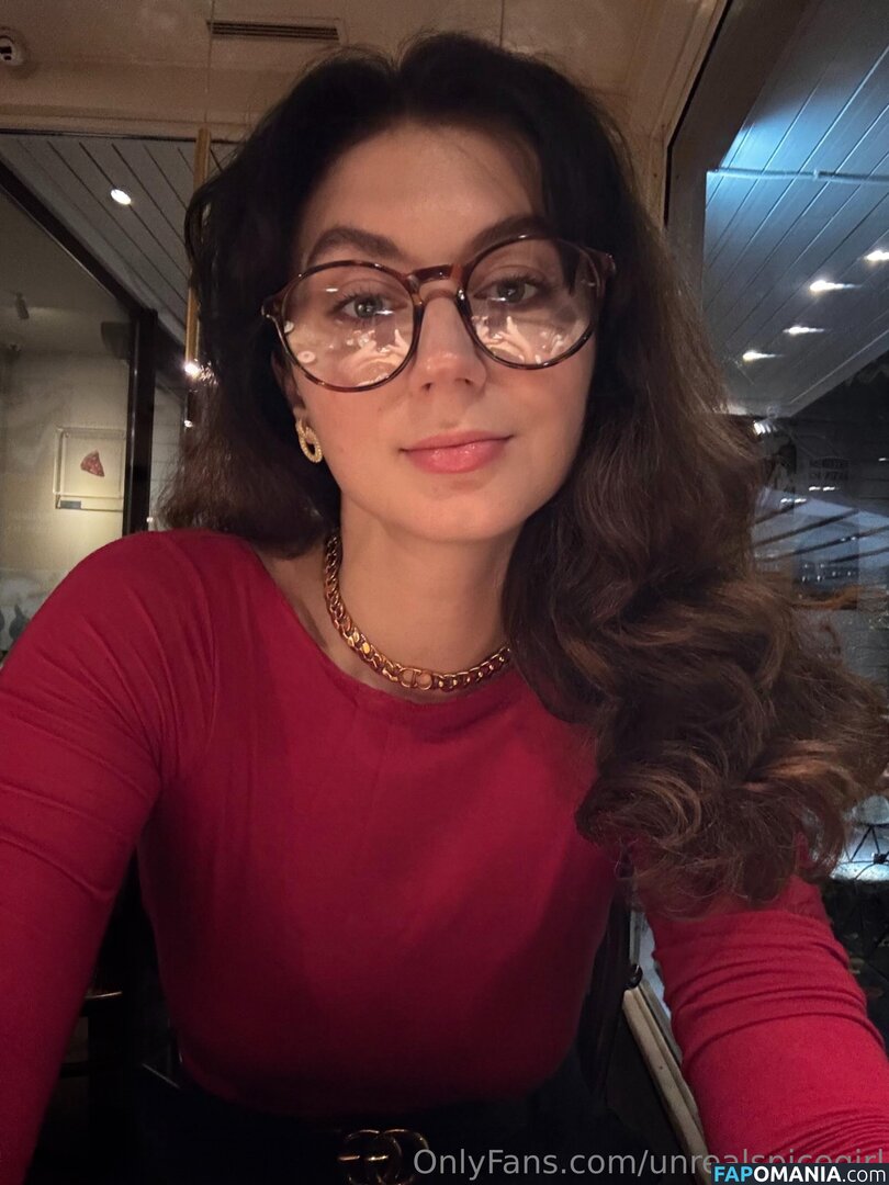 unrealspicegirl Nago OnlyFans  Przeciekłe zdjęcie #3
