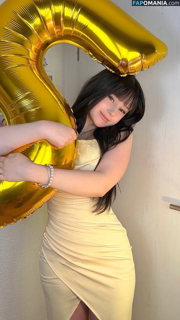 Upminaa / https: Nago OnlyFans  Przeciekłe zdjęcie #30