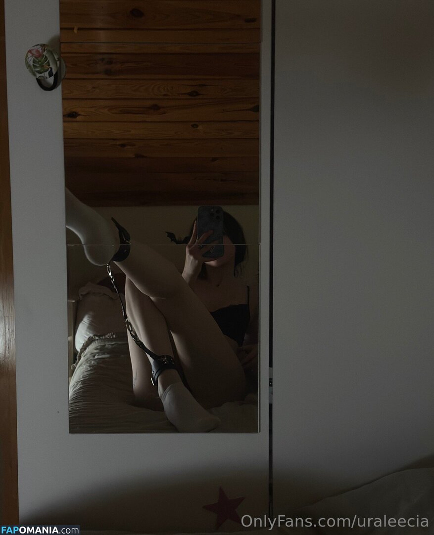 uraleecia Nago OnlyFans  Przeciekłe zdjęcie #4