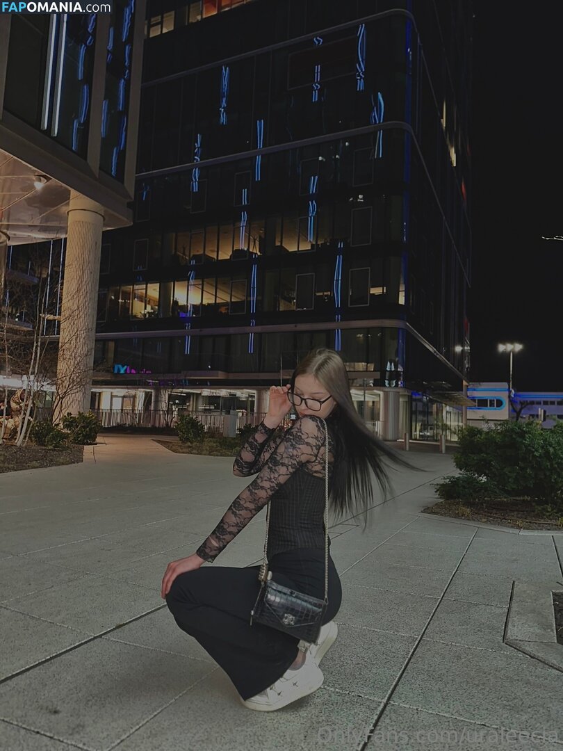 uraleecia Nago OnlyFans  Przeciekłe zdjęcie #8