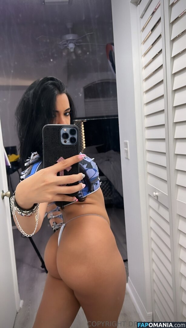 dreacarolina / urfavlatiina Nago OnlyFans  Przeciekłe zdjęcie #1
