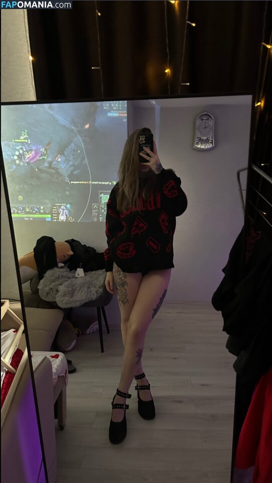 V3RANDAA Nago OnlyFans  Przeciekłe zdjęcie #3