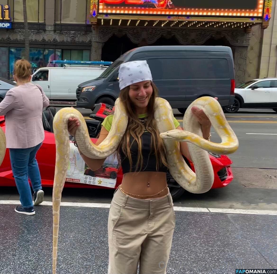 valbaeee Nago OnlyFans  Przeciekłe zdjęcie #3