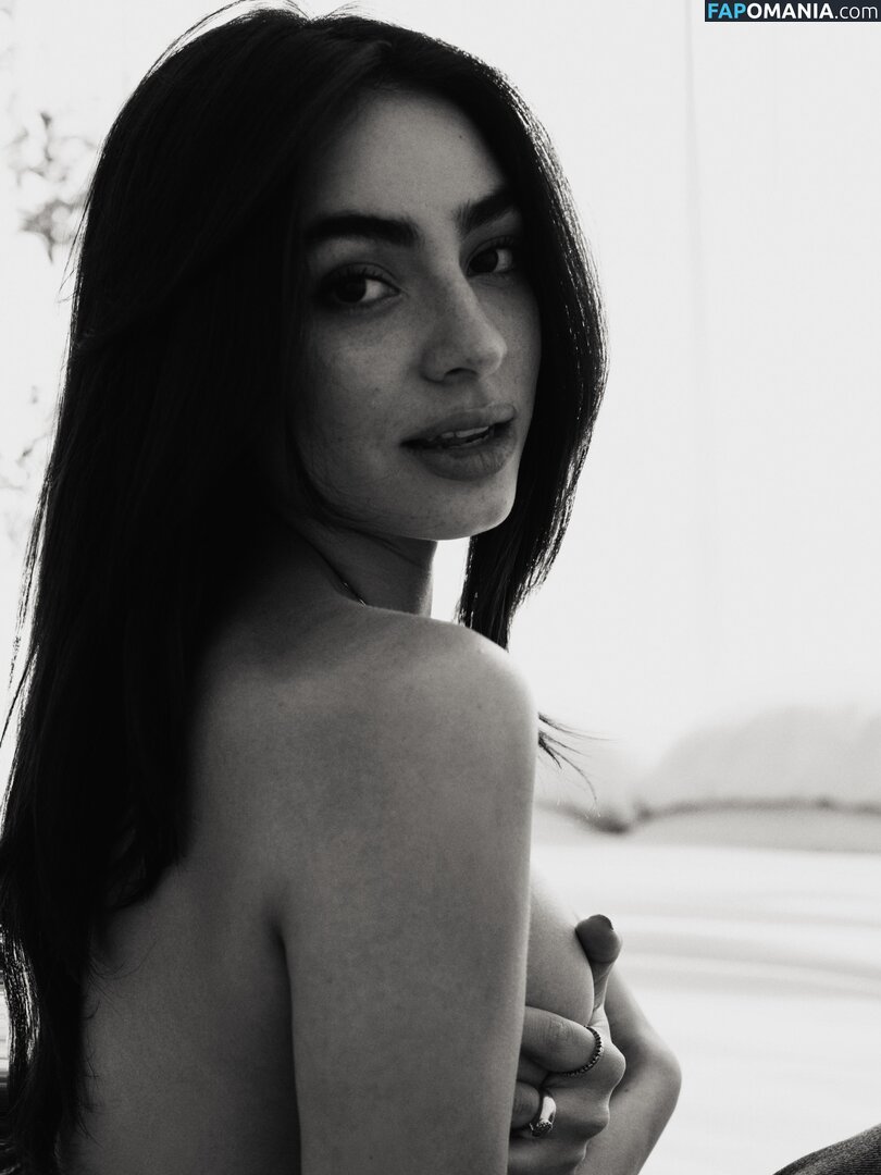 Vale_buzzurro / Valentina Buzzurro / _buzzurro_ / https: / valentinabuzzurroofficial Nago OnlyFans  Przeciekłe zdjęcie #3