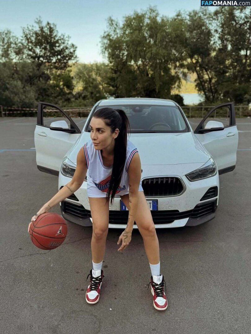 Valentina Vignali / valentinavignali Nago OnlyFans  Przeciekłe zdjęcie #4