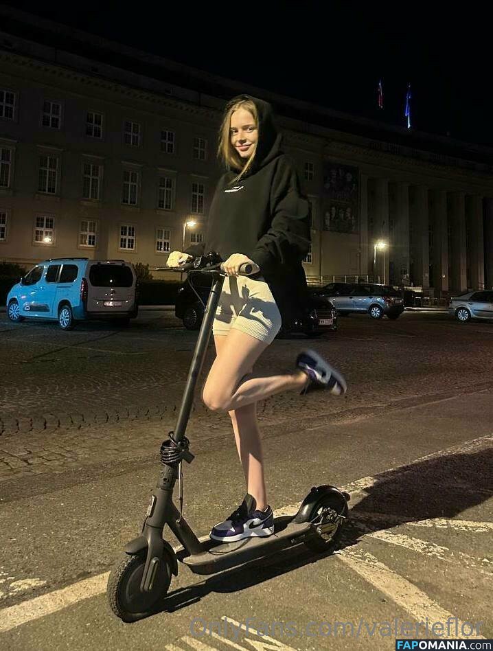 valerieflor / valerieflores Nago OnlyFans  Przeciekłe zdjęcie #42