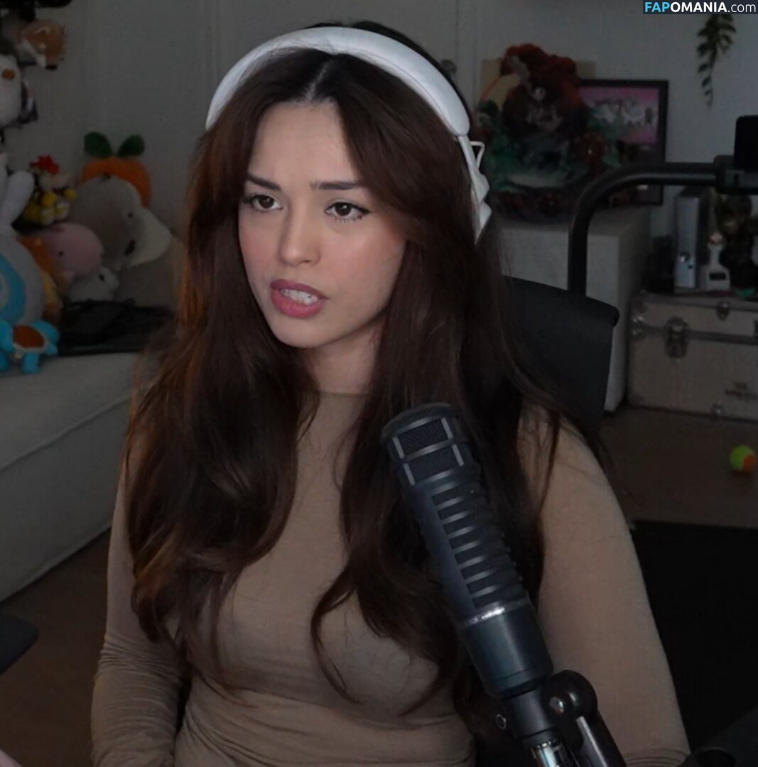Valkyrae Nago OnlyFans  Przeciekłe zdjęcie #6