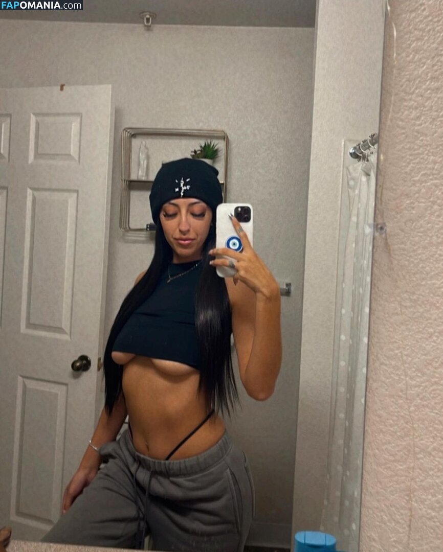 Onlyfans.com / Savannah / Vanderellla Nago OnlyFans  Przeciekłe zdjęcie #4