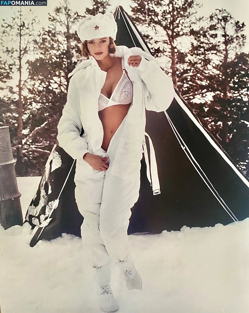 Celebrity / Vanessa Angel / angel.nessa / realvanessaangel Nago OnlyFans  Przeciekłe zdjęcie #145