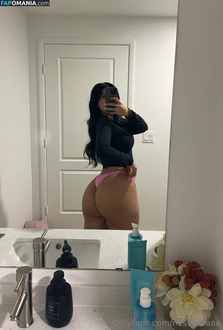 marievanessaxo / nesssaaaaa / vanessaamaarie Nago OnlyFans  Przeciekłe zdjęcie #5