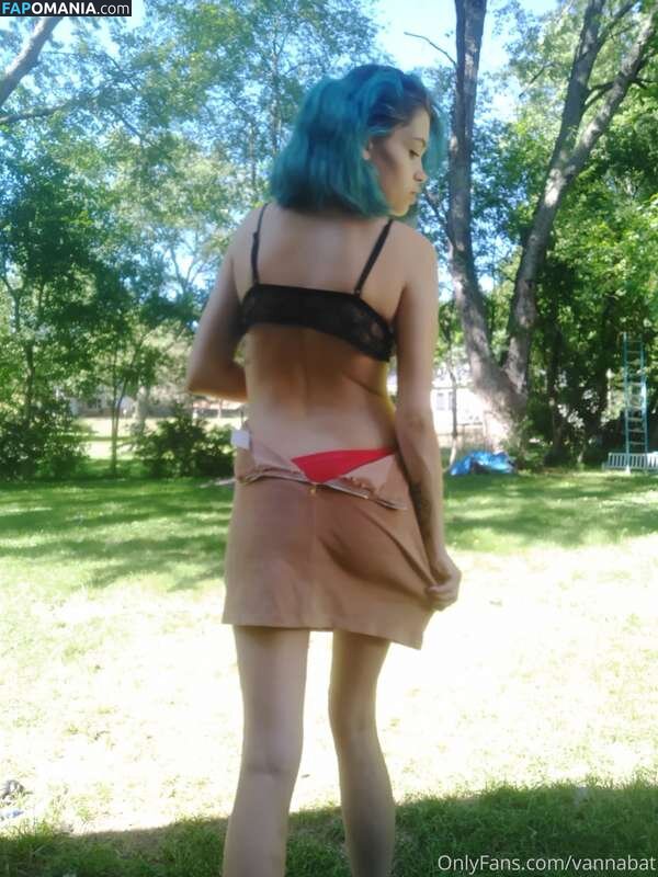 VannaBat Nago OnlyFans  Przeciekłe zdjęcie #8