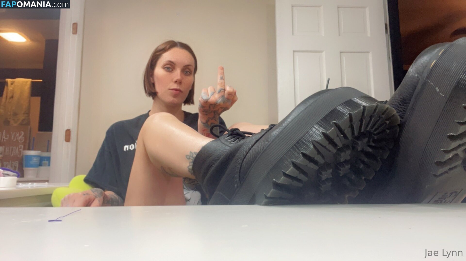 tatsandtoes813 / velvet_trixxx_free Nago OnlyFans  Przeciekłe zdjęcie #3