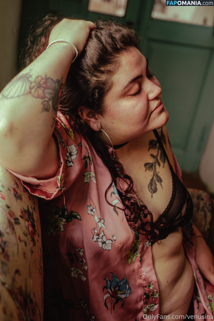 venusina Nago OnlyFans  Przeciekłe zdjęcie #5