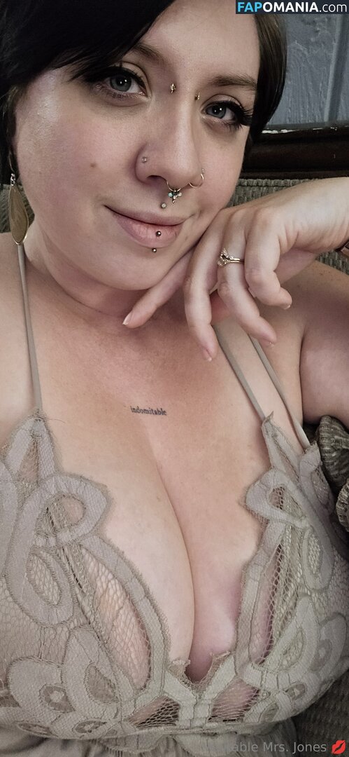 veritable_mrs_jones / veritable_mrs_jones_free Nago OnlyFans  Przeciekłe zdjęcie #1
