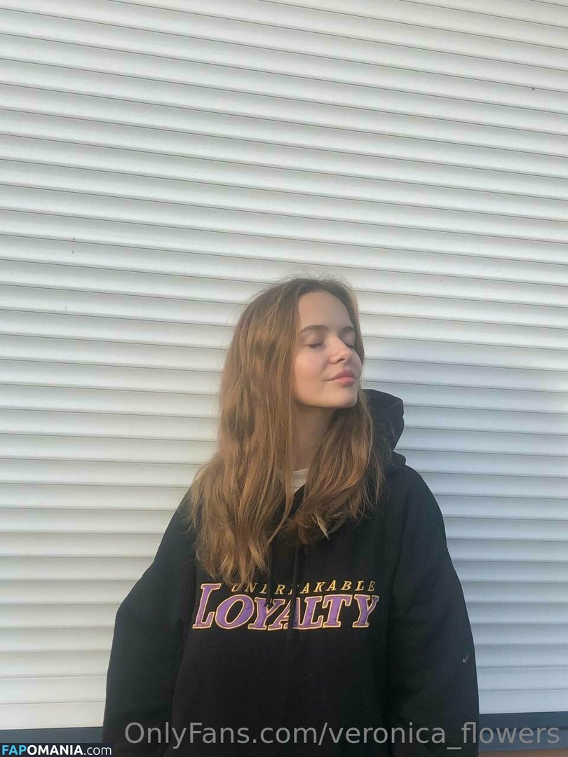 mzlovinmyself / veronica_flowers Nago OnlyFans  Przeciekłe zdjęcie #58