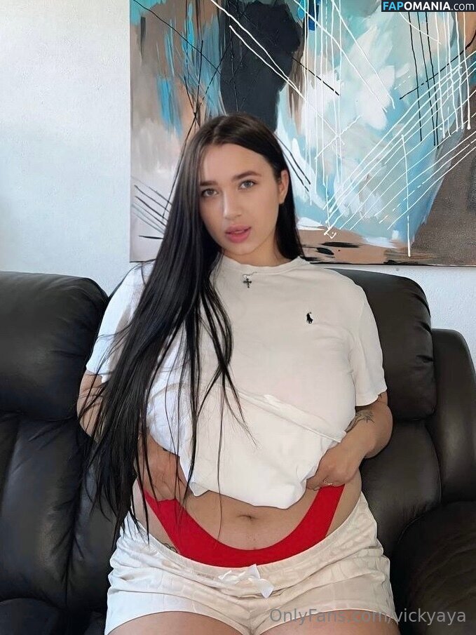 vickyaya Nago OnlyFans  Przeciekłe zdjęcie #8