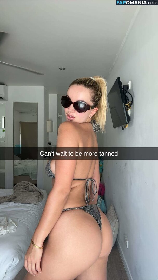 Victoria Campbell / realpeachycheeks / victoria.campbell Nago OnlyFans  Przeciekłe zdjęcie #20