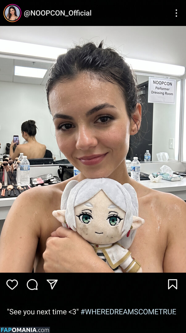 Victoria Justice / https: / victoriajustice Nago OnlyFans  Przeciekłe zdjęcie #100