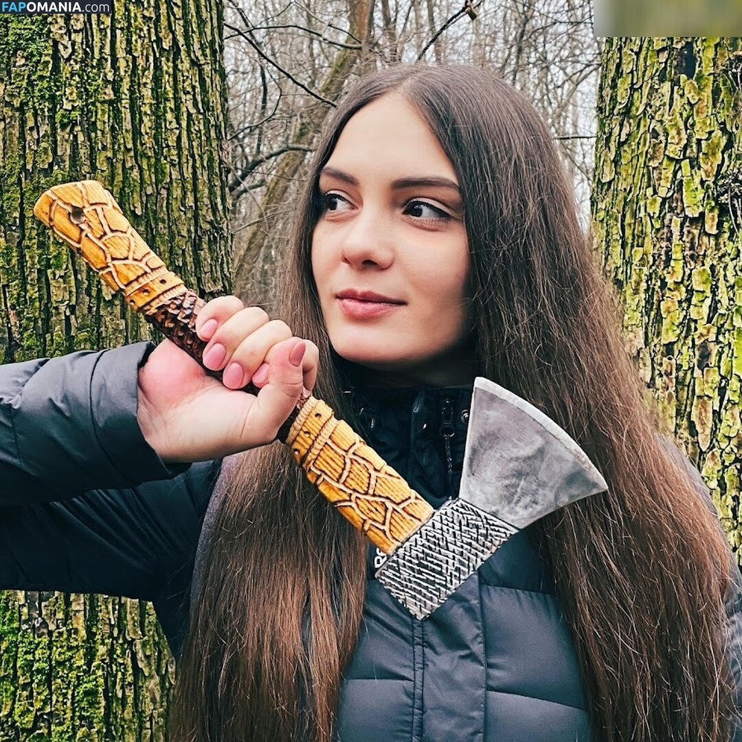 Victoria.Outside Nago OnlyFans  Przeciekłe zdjęcie #1