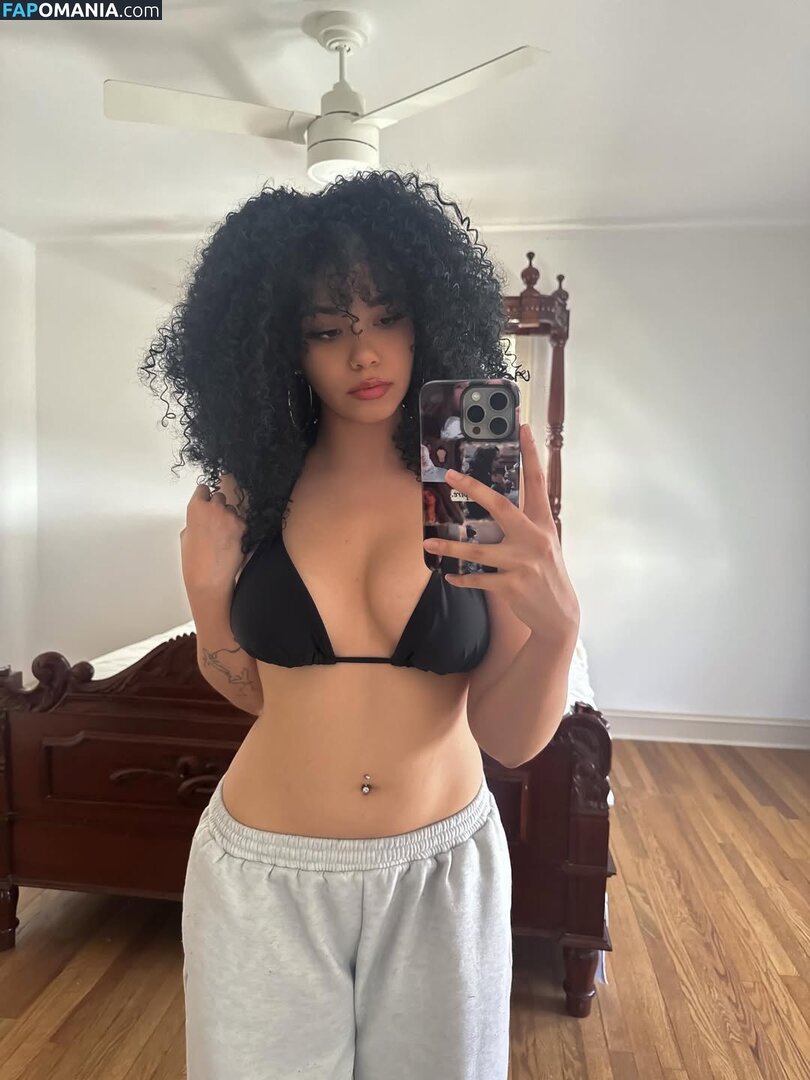 Victoria Vonne / pixieonyxx Nago OnlyFans  Przeciekłe zdjęcie #2