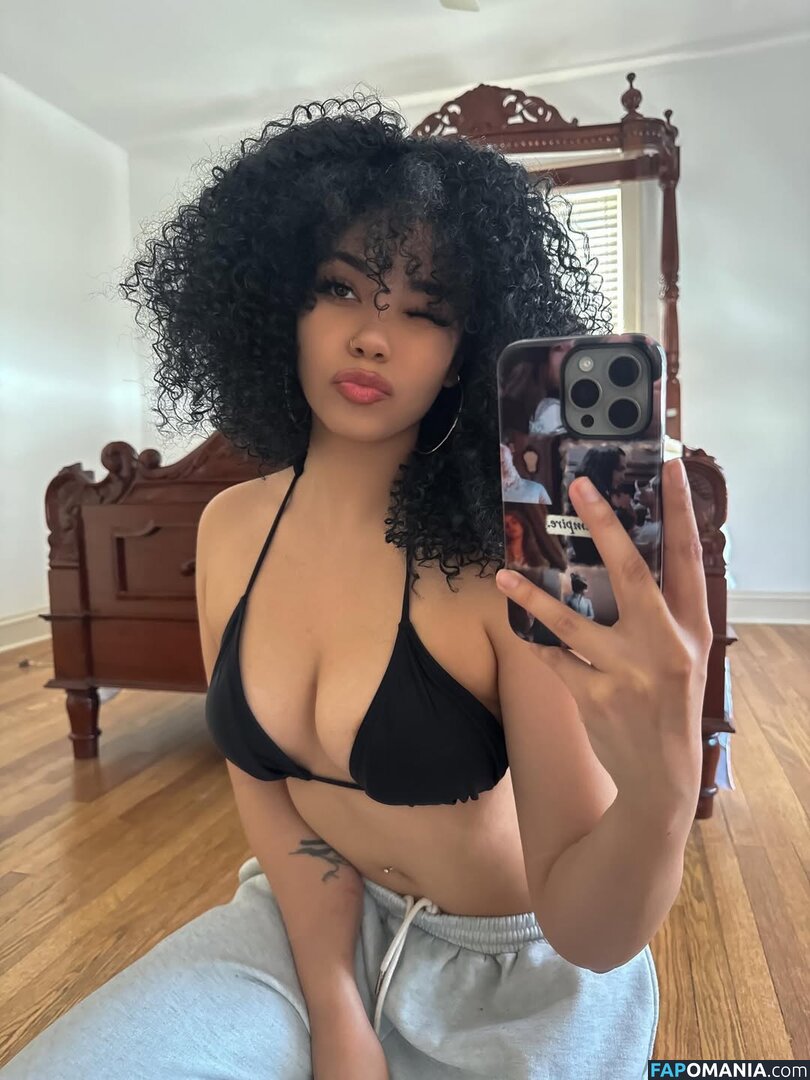 Victoria Vonne / pixieonyxx Nago OnlyFans  Przeciekłe zdjęcie #3