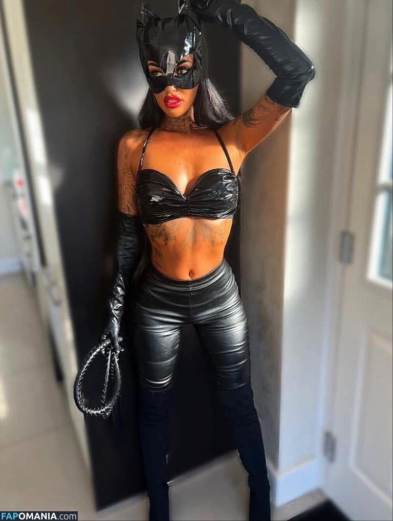 Vikki Blendell Nago OnlyFans  Przeciekłe zdjęcie #2