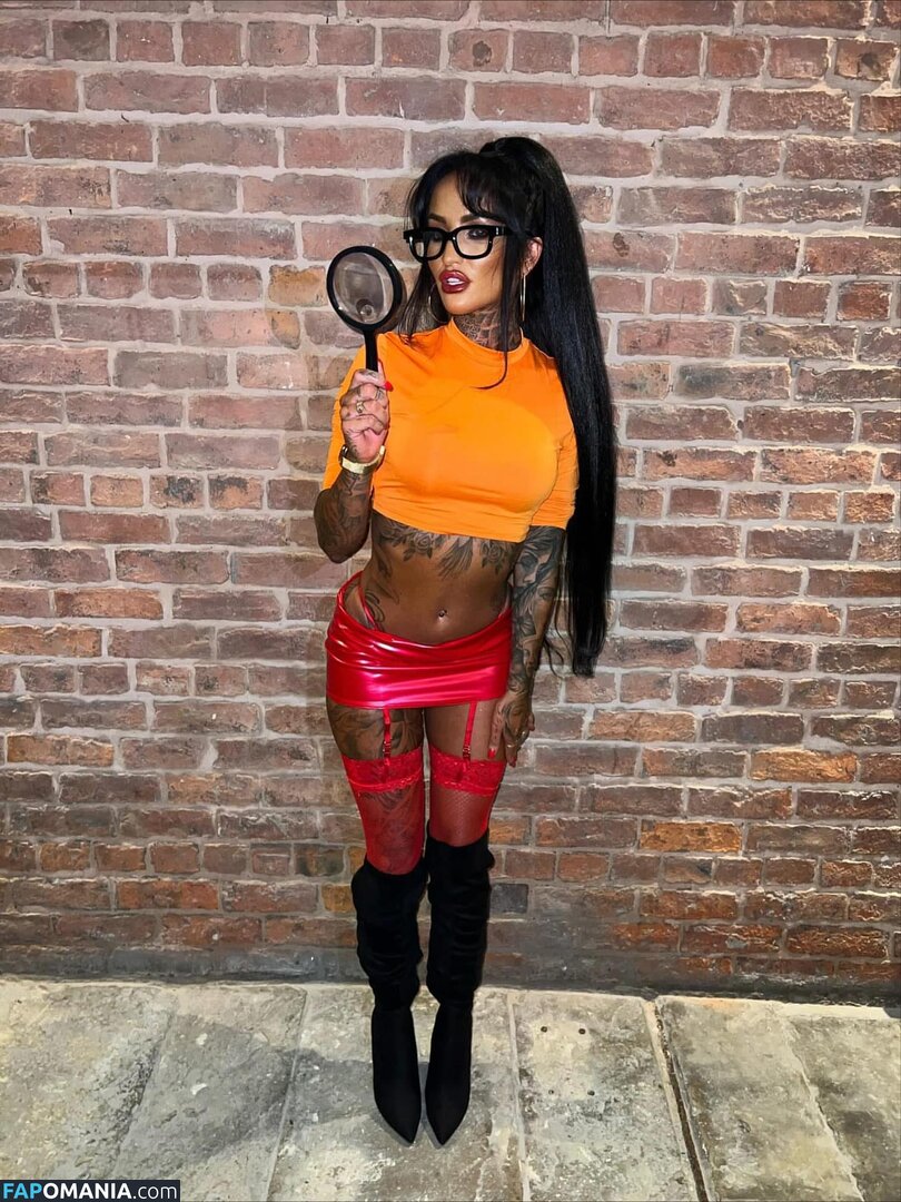 Vikki Blendell Nago OnlyFans  Przeciekłe zdjęcie #3