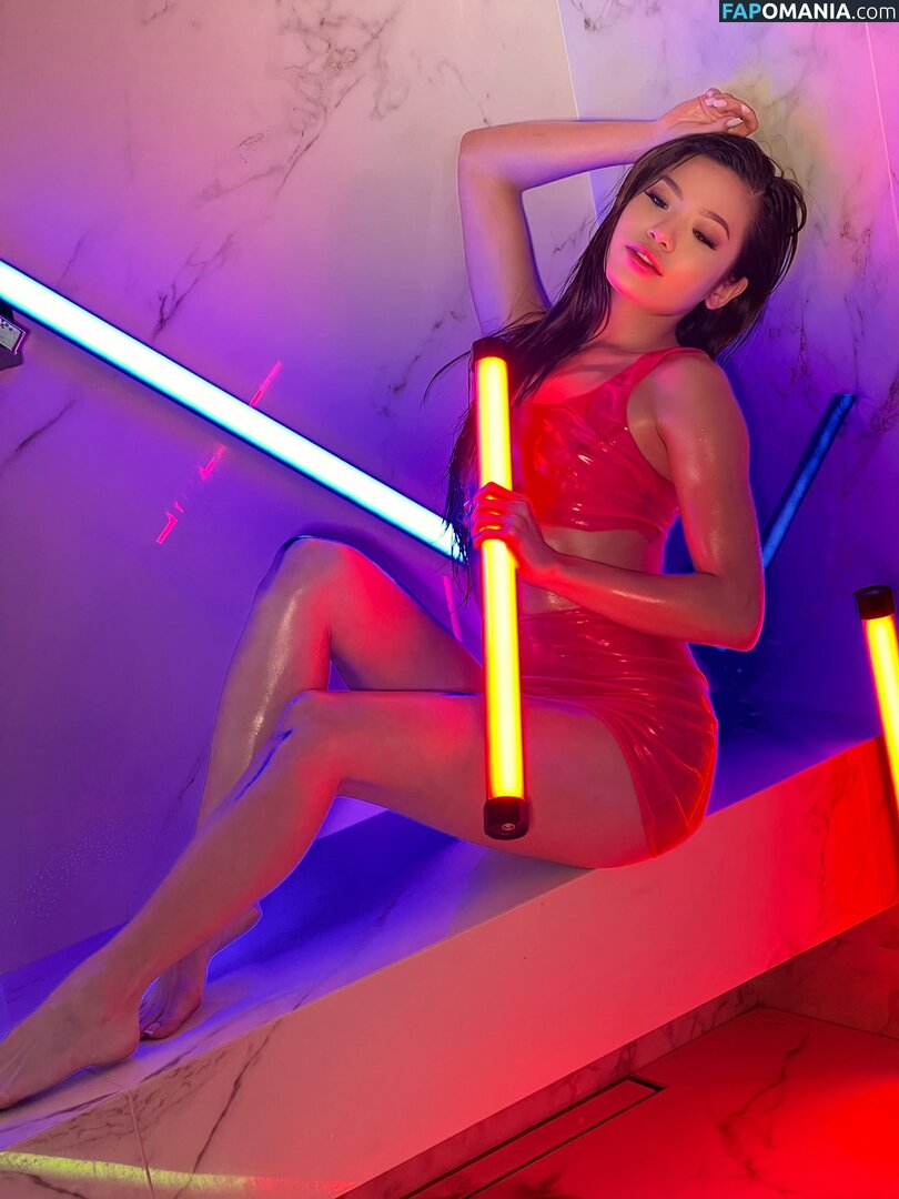 Vina Sky / vinaskyfanpage / vinaskyy Nago OnlyFans  Przeciekłe zdjęcie #828