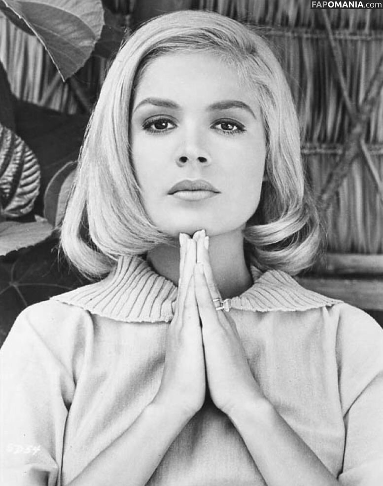 Vintage Sexy Celebs Nago OnlyFans  Przeciekłe zdjęcie #25
