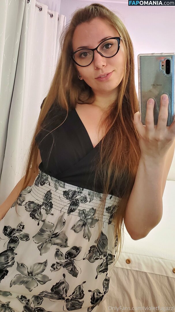 Violet Fugazzi / violet.fugazzi / violetfugazzi / violetsvip Nago OnlyFans  Przeciekłe zdjęcie #3