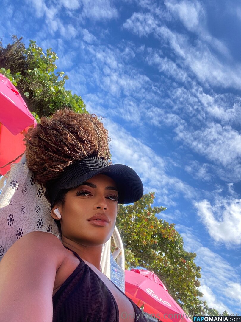 vitoria_alves / vitoriaalves02__ Nago OnlyFans  Przeciekłe zdjęcie #3