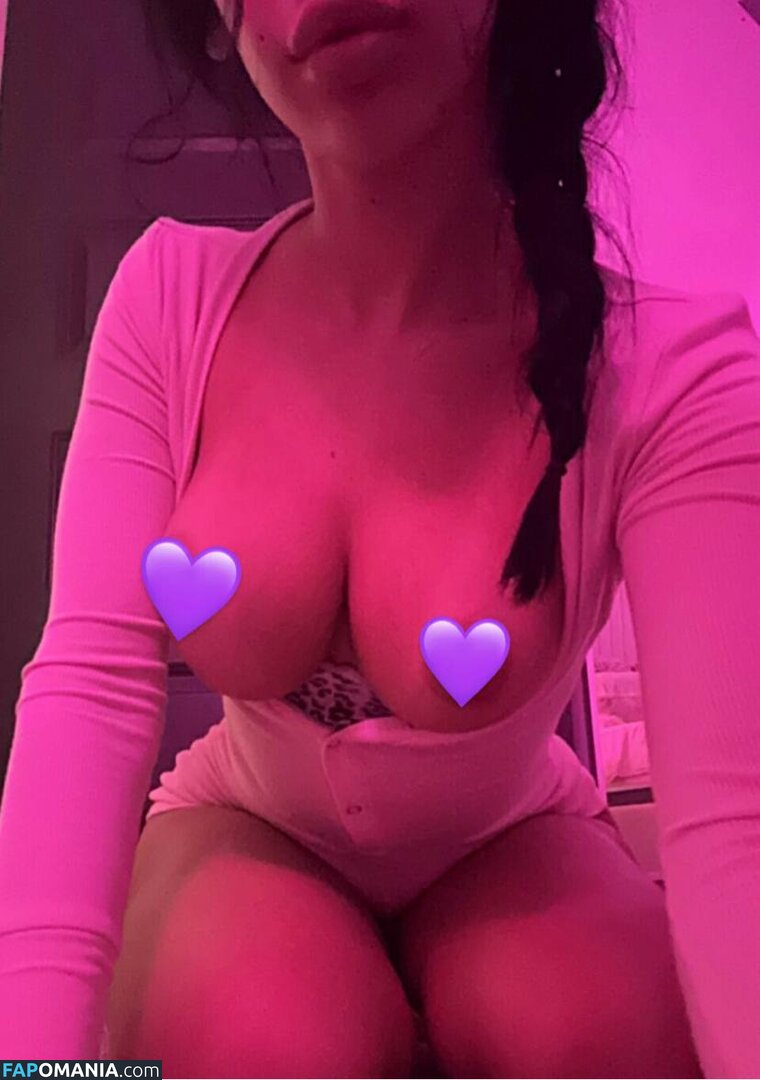 Vivianemilyy / Yourfavvv14 Nago OnlyFans  Przeciekłe zdjęcie #7