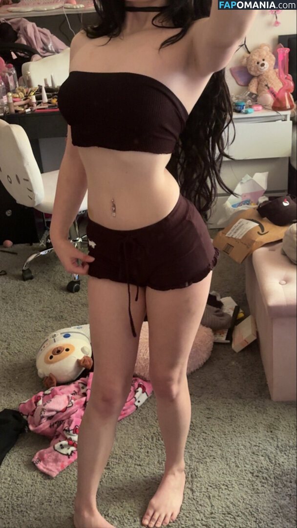 vvlils Nago OnlyFans  Przeciekłe zdjęcie #2