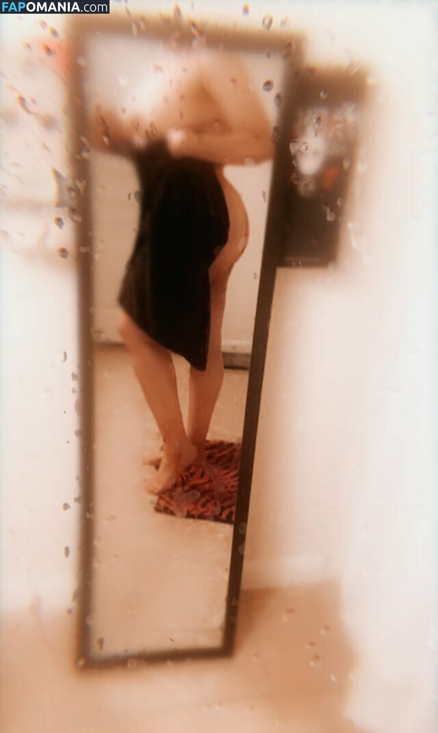 https: / waifu-mommy Nago OnlyFans  Przeciekłe zdjęcie #3