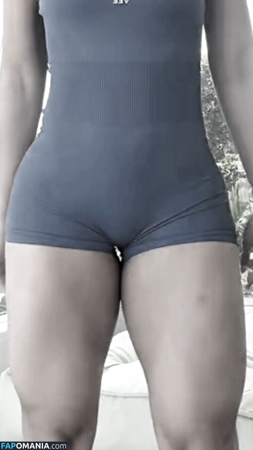 Walesca Melo / waleescamelo Nago OnlyFans  Przeciekłe zdjęcie #2