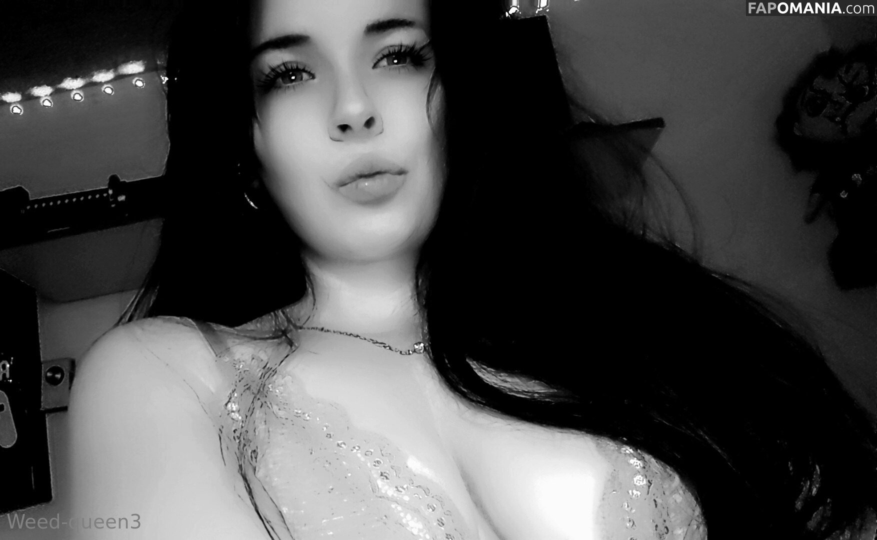 weedqueen33 / weedqueenofficialpage Nago OnlyFans  Przeciekłe zdjęcie #11