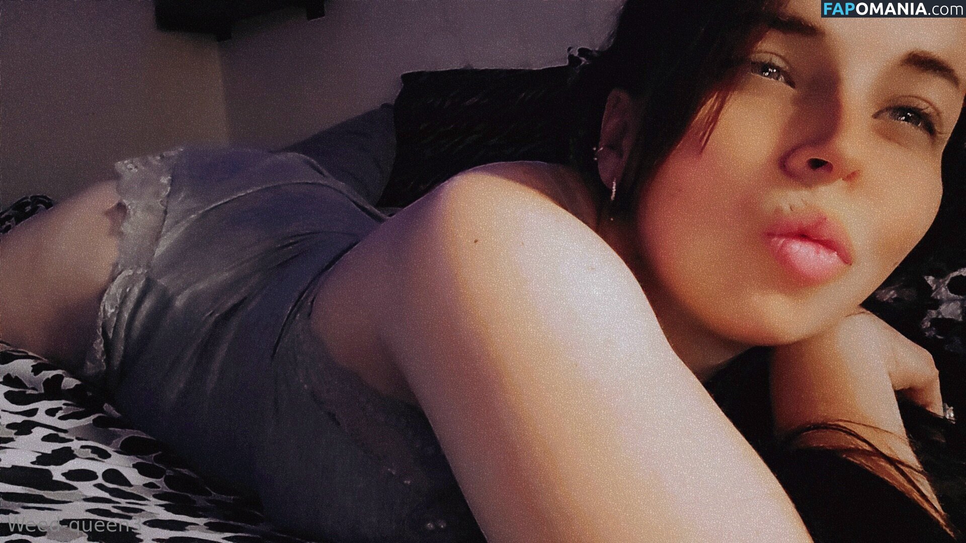 weedqueen33 / weedqueenofficialpage Nago OnlyFans  Przeciekłe zdjęcie #12