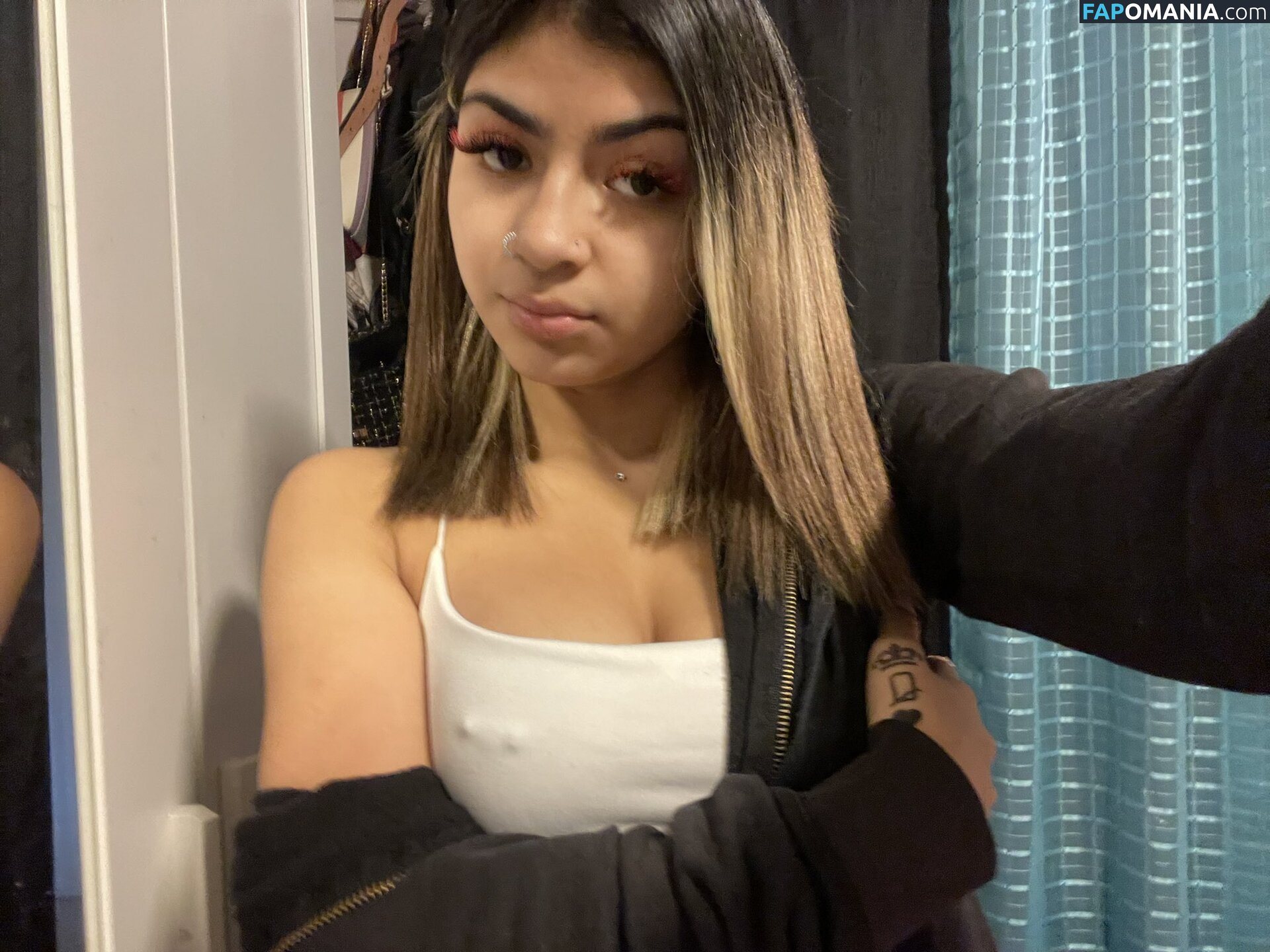 LisvedGarcia / https: / lizved._.47 / wetttassliz Nago OnlyFans  Przeciekłe zdjęcie #4