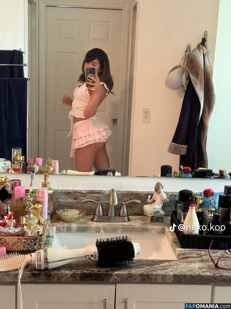 https: / widowmako Nago OnlyFans  Przeciekłe zdjęcie #9