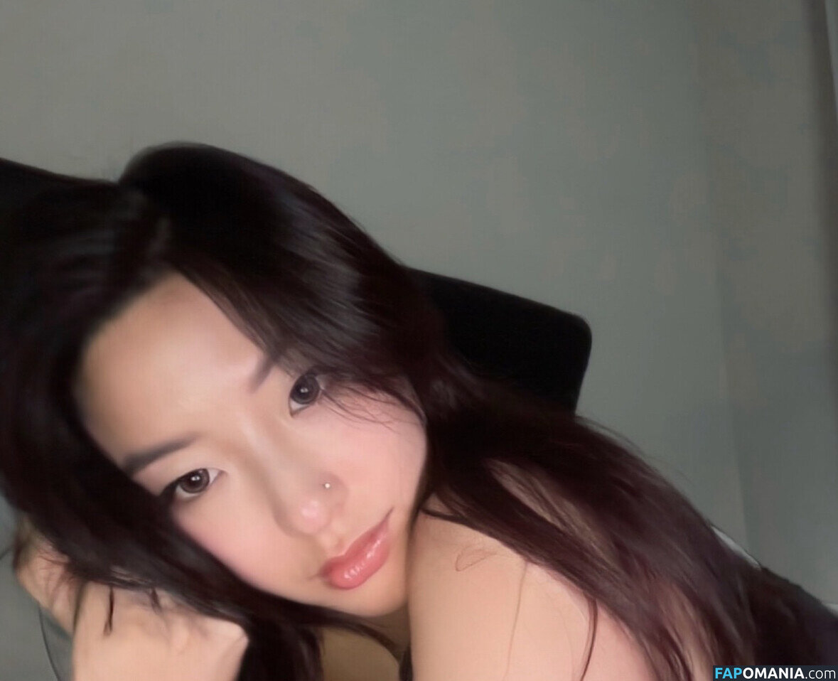 Winnie Chang / winnieechang Nago OnlyFans  Przeciekłe zdjęcie #1
