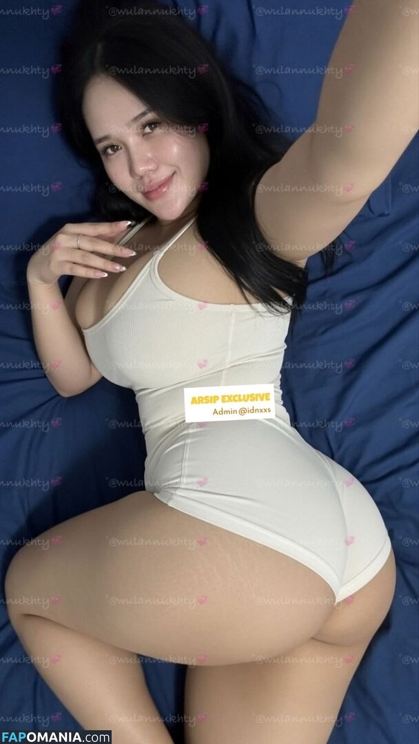 fitriwln / https: / wulannukhty / xxbbywlnn Nago OnlyFans  Przeciekłe zdjęcie #5