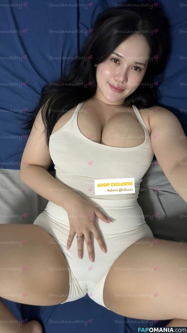 fitriwln / https: / wulannukhty / xxbbywlnn Nago OnlyFans  Przeciekłe zdjęcie #10